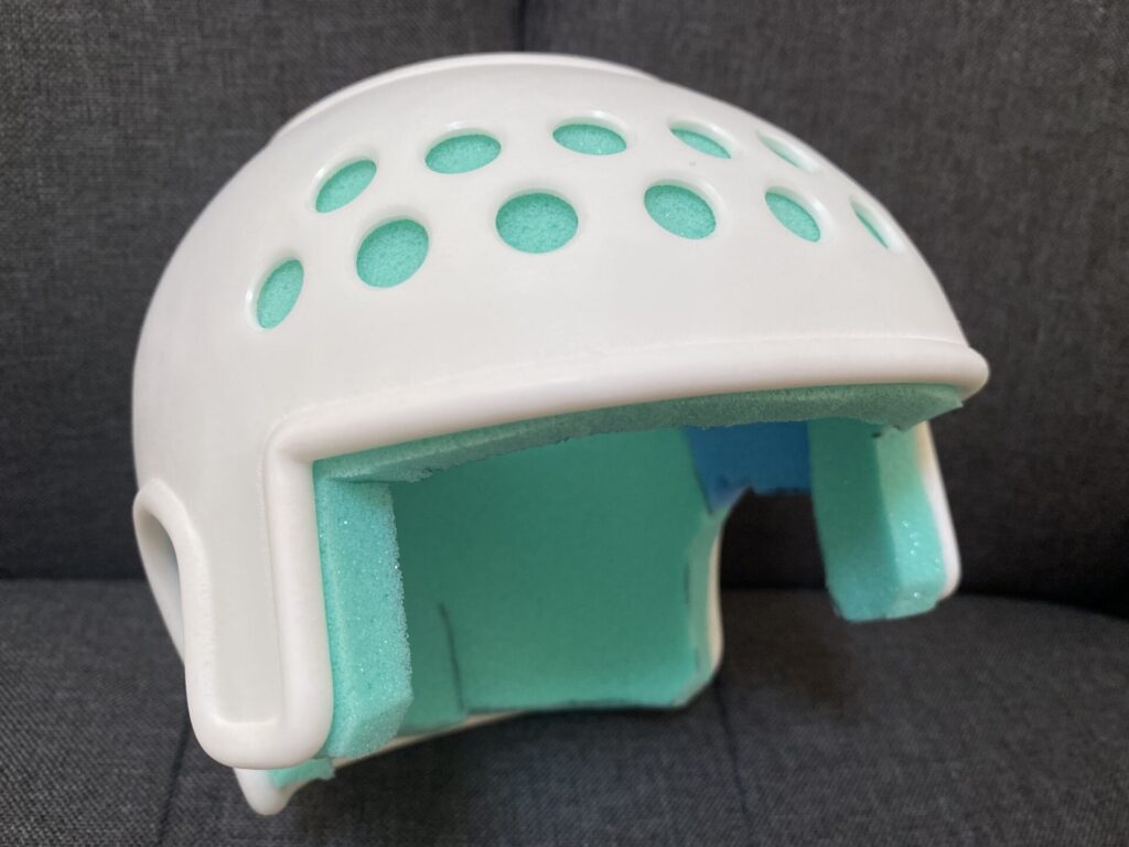 頭の形矯正治療用ヘルメット
