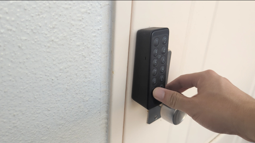 購入レビュー】家の鍵が指紋認証になるSwitchBotキーパッドタッチ